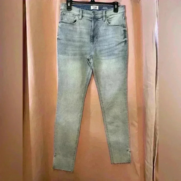 Kensie Denim - KENSIE The Kelsey High Rise Raw Hem Skinny Jean Vintage Luxe